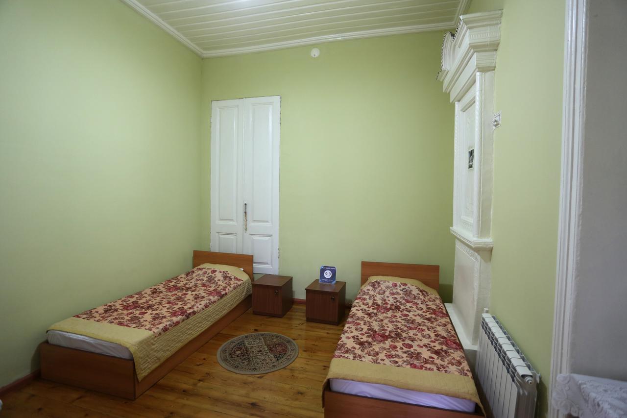 Ilham Mustafa Houses Şǝki Exteriör bild